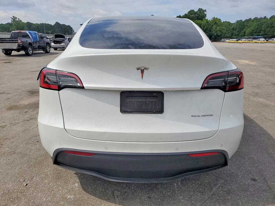 2022 TESLA MODEL Y 6