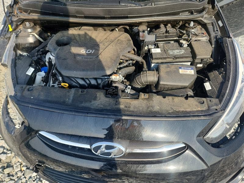 2017 HYUNDAI ACCENT SE 11