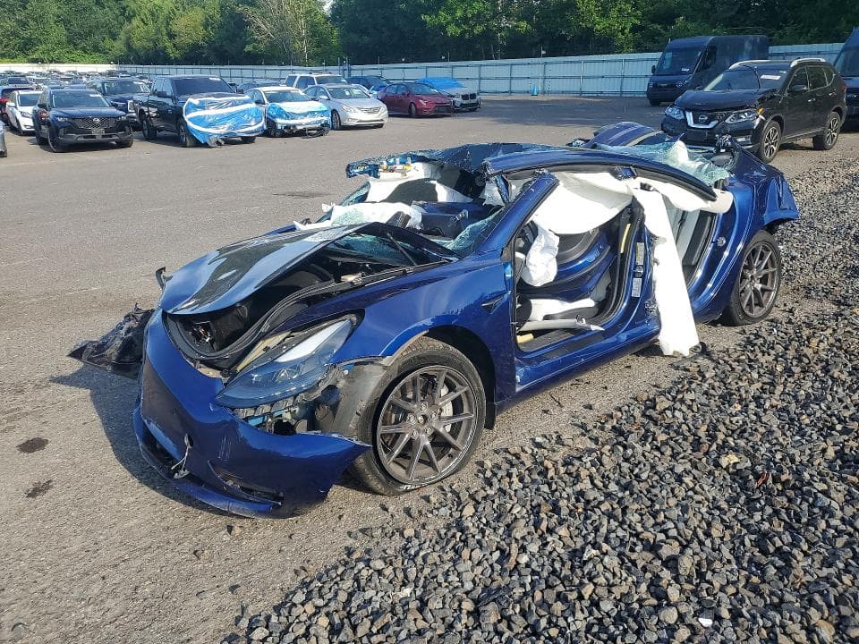 2021 TESLA MODEL 3 - 1