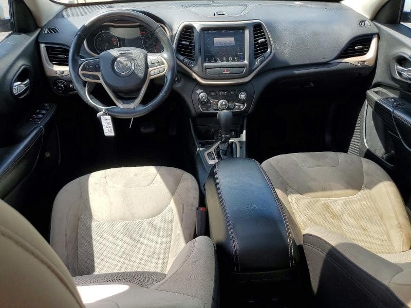 2017 JEEP CHEROKEE LATITUDE 8