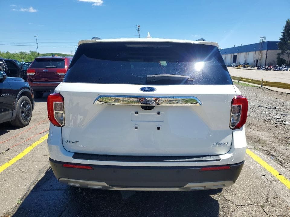 2022 FORD EXPLORER XLT 6