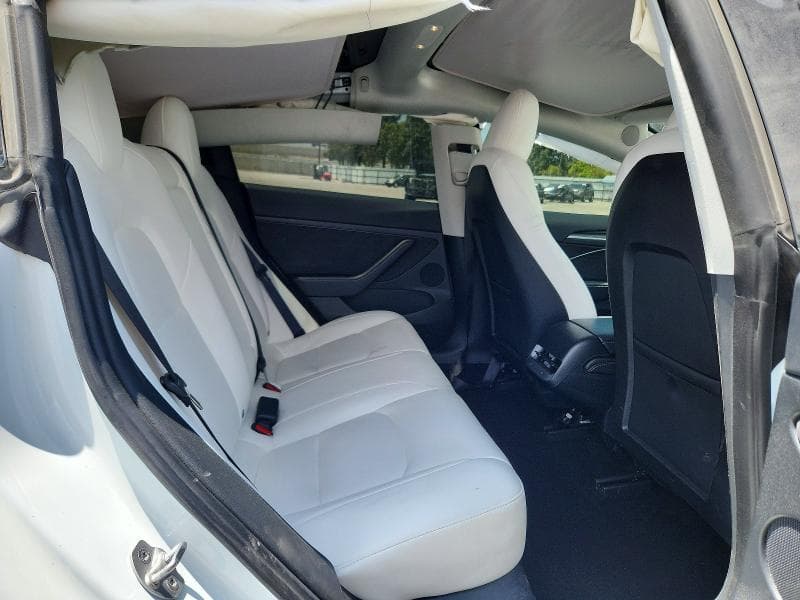2023 TESLA MODEL 3 10