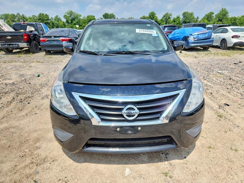 2017 NISSAN VERSA 1.6 SV 5