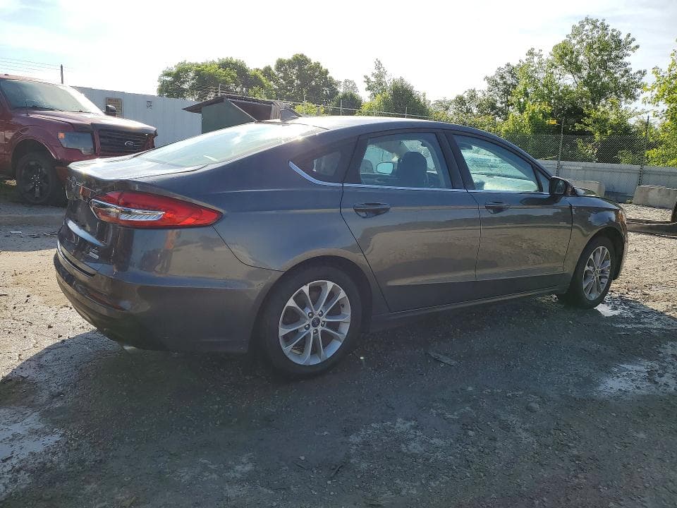 2020 FORD FUSION SE 3