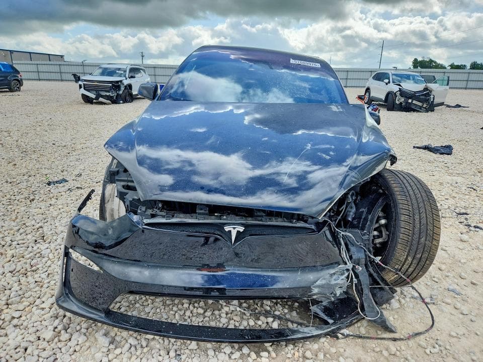 2022 TESLA MODEL X 5