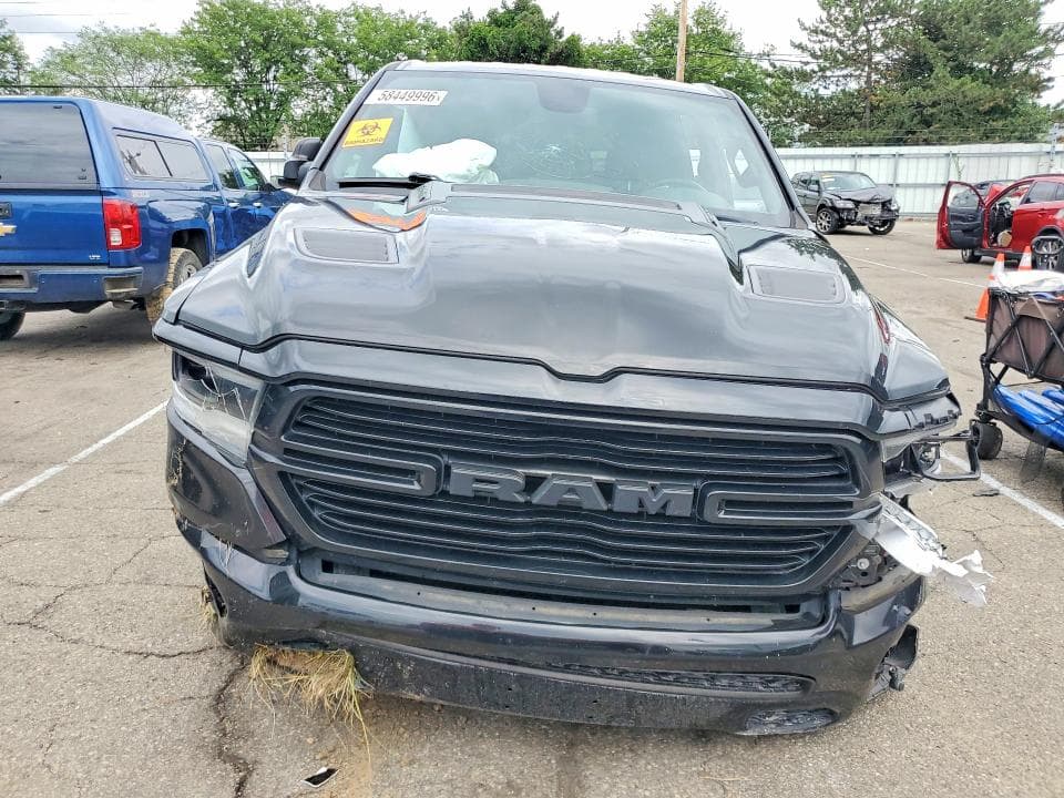 2019 RAM 1500 LARAMIE 5