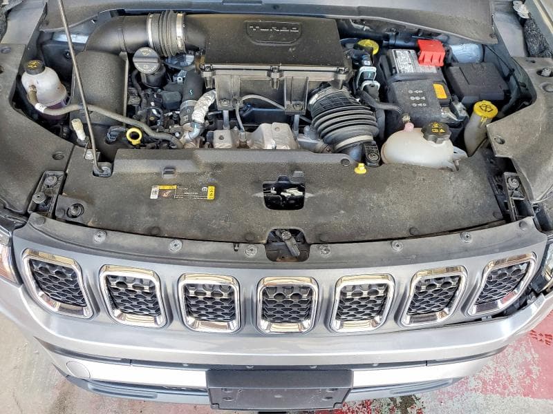 2024 JEEP COMPASS LATITUDE 11