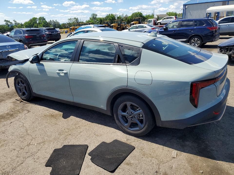 2025 KIA K4 LXS 2