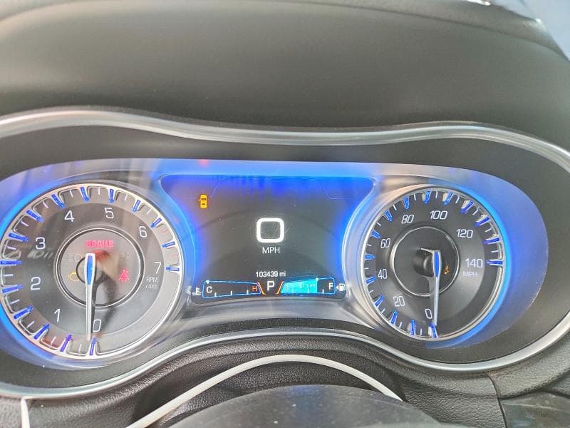 2017 CHRYSLER 300C 9