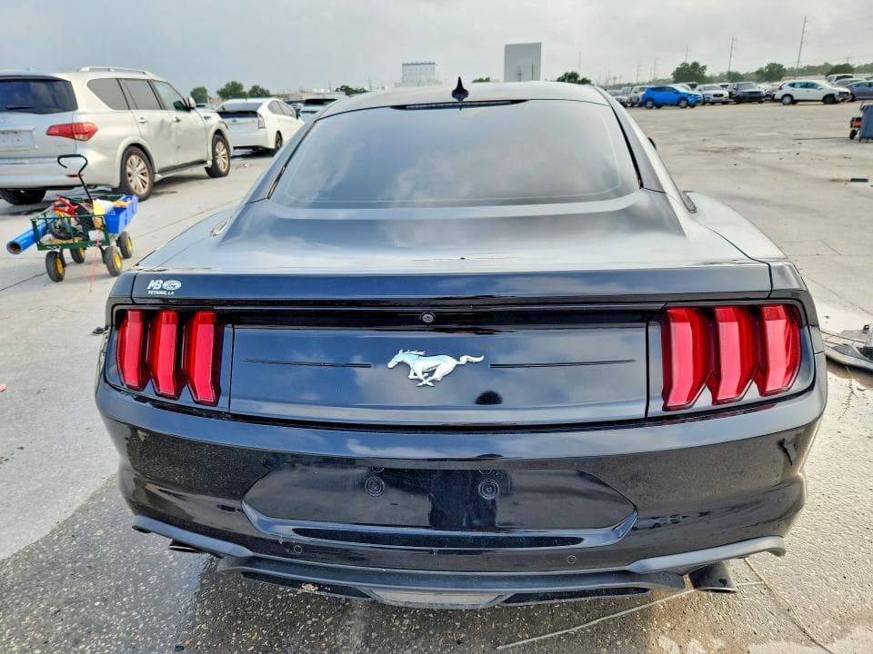 2022 FORD MUSTANG 6