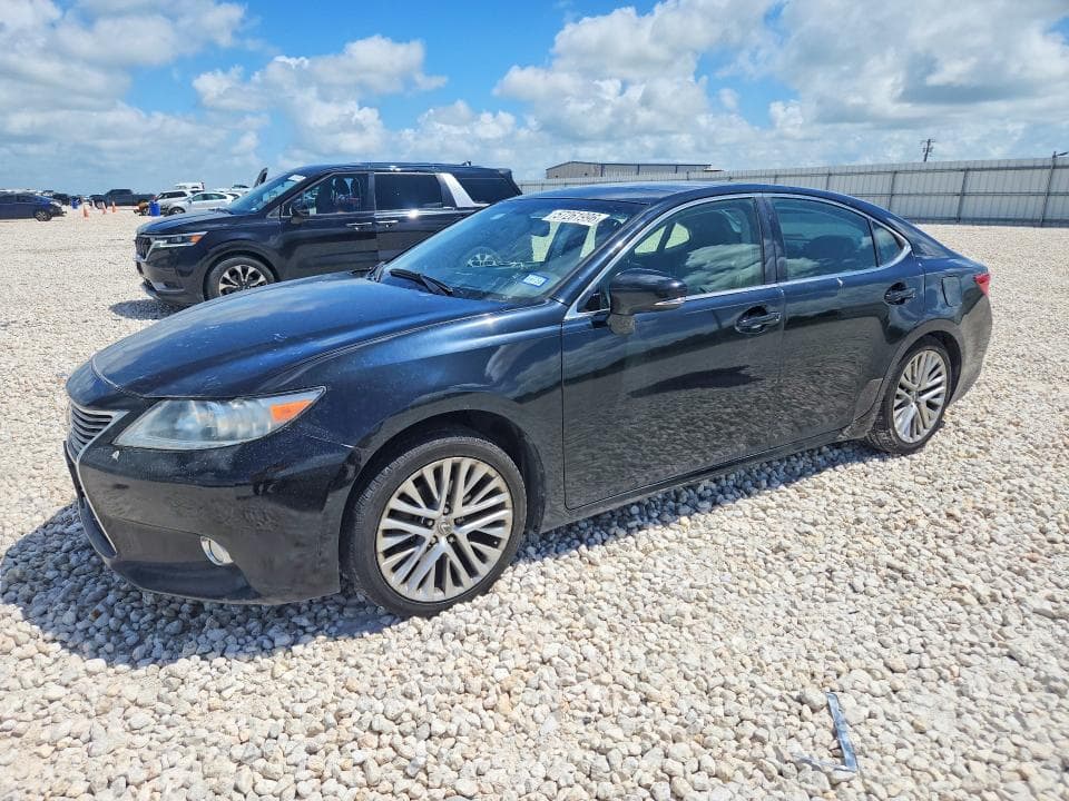 2013 LEXUS ES350 - 1