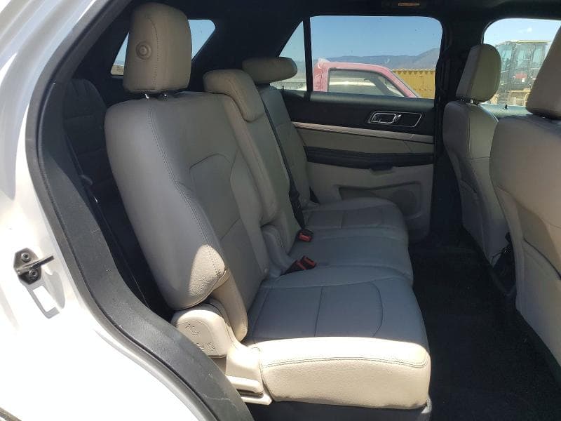 2018 FORD EXPLORER XLT 11