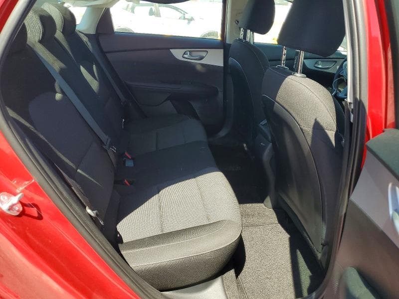 2024 KIA FORTE LXS 10