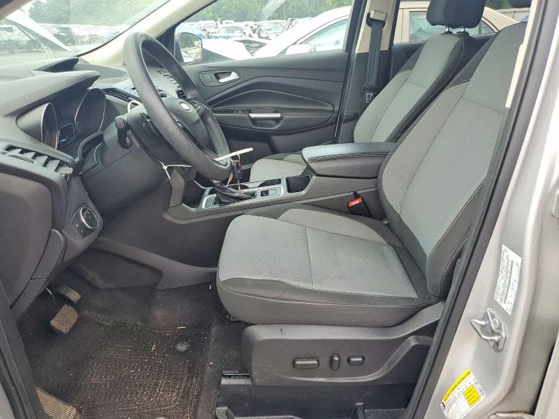 2017 FORD ESCAPE SE 7