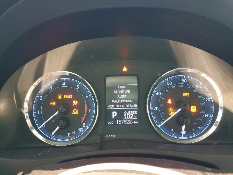 2019 TOYOTA COROLLA LE 9