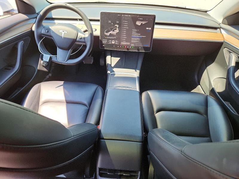 2023 TESLA MODEL 3 8