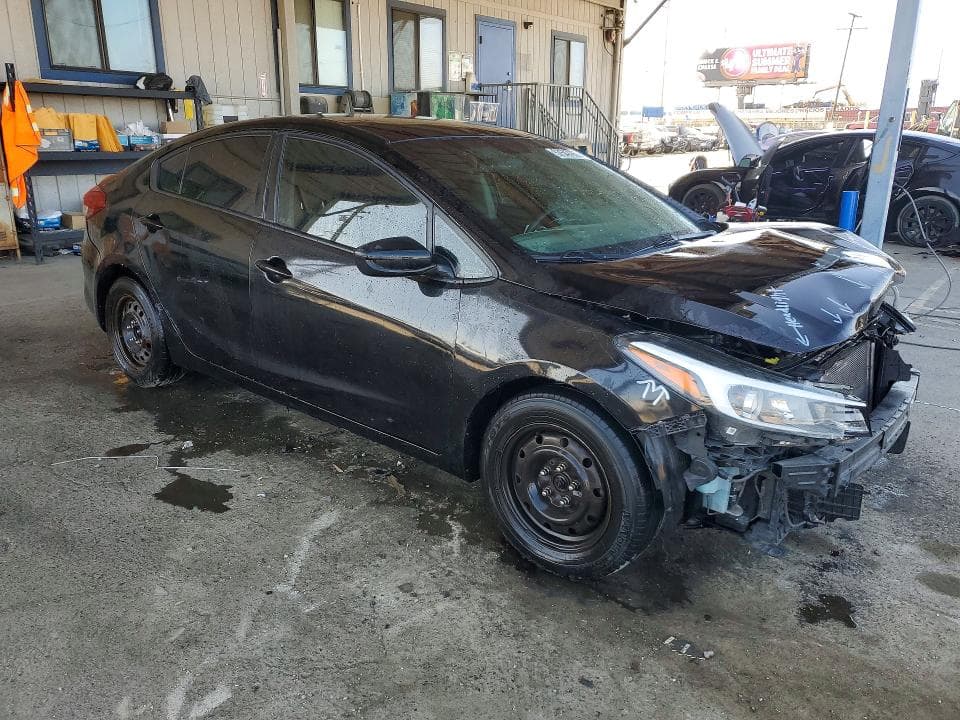 2017 KIA FORTE LX 4