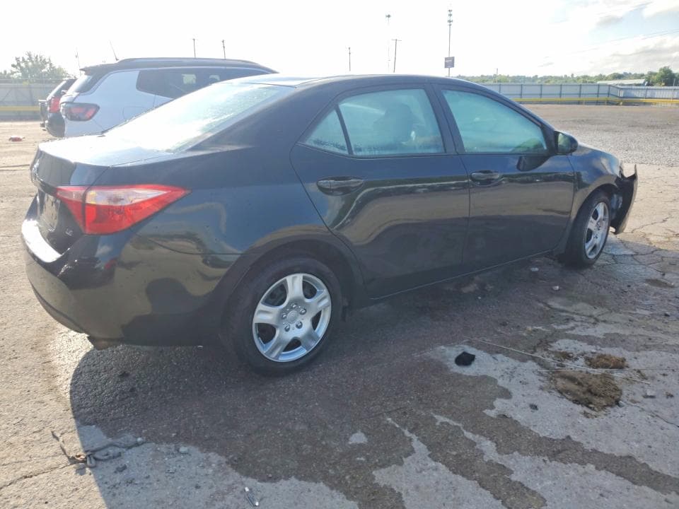 2018 TOYOTA COROLLA LE 3