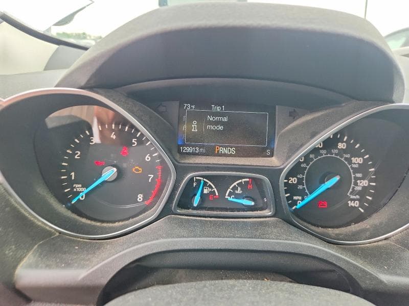 2017 FORD ESCAPE SE 9
