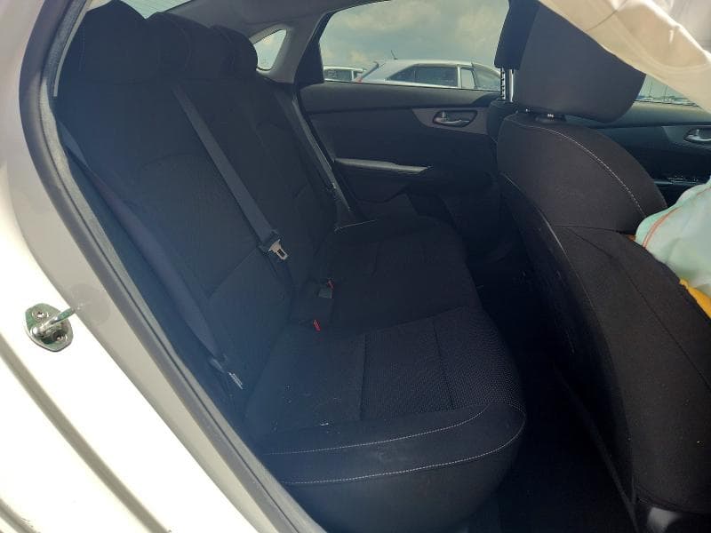 2019 KIA FORTE FE 10
