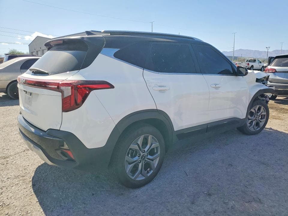 2024 KIA SELTOS S 3
