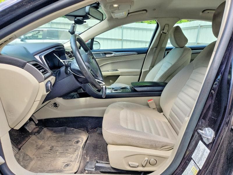 2020 FORD FUSION SE 7