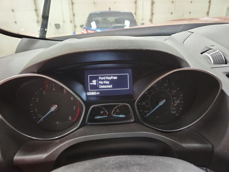 2019 FORD ESCAPE SEL 9
