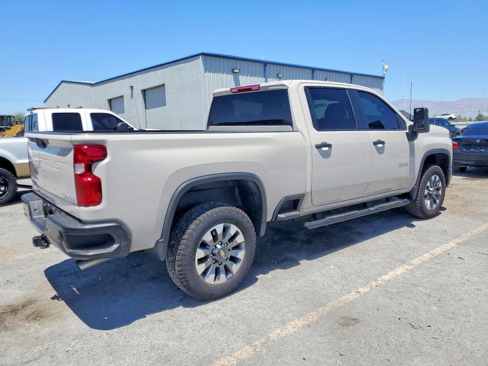 2026 CHEVROLET SILVERADO K2500 CUSTOM 3