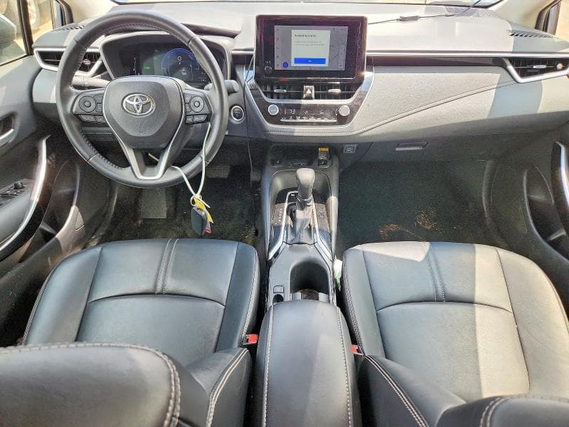 2024 TOYOTA COROLLA HYBRID XLE 8