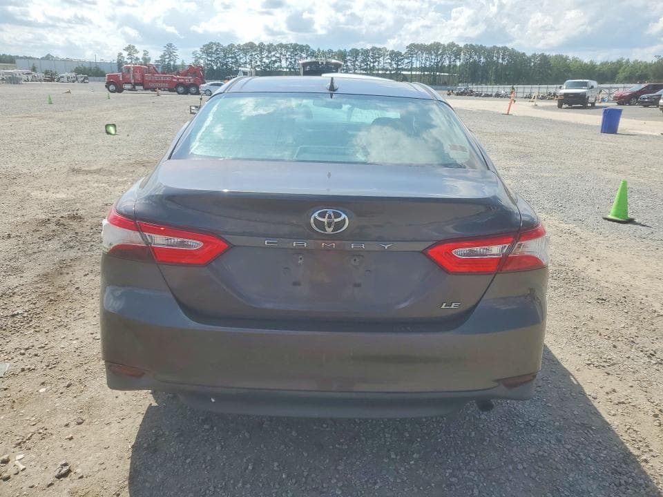 2020 TOYOTA CAMRY LE 6