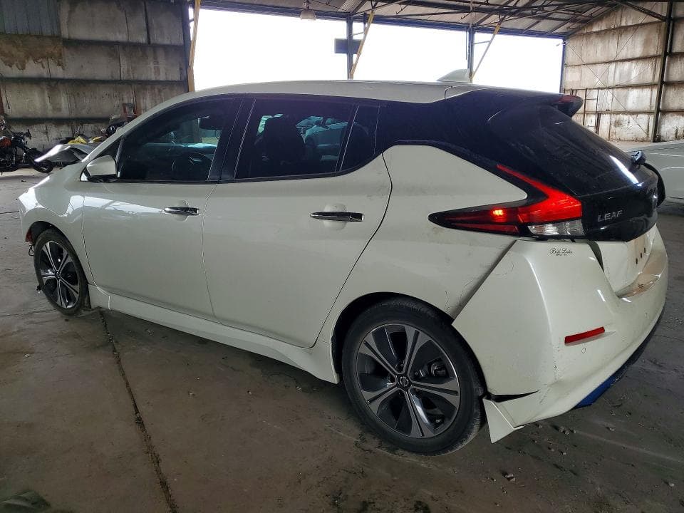 2021 NISSAN LEAF SV 2