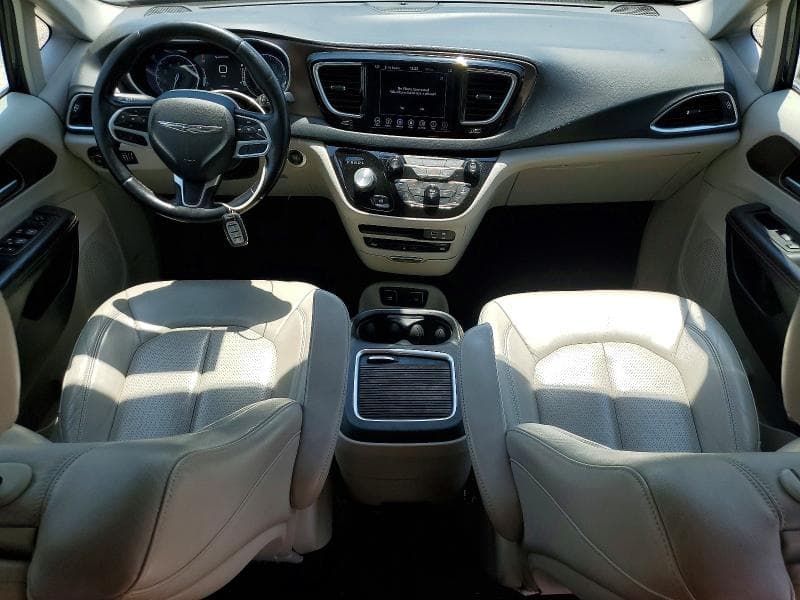 2018 CHRYSLER PACIFICA TOURING L PLUS 8