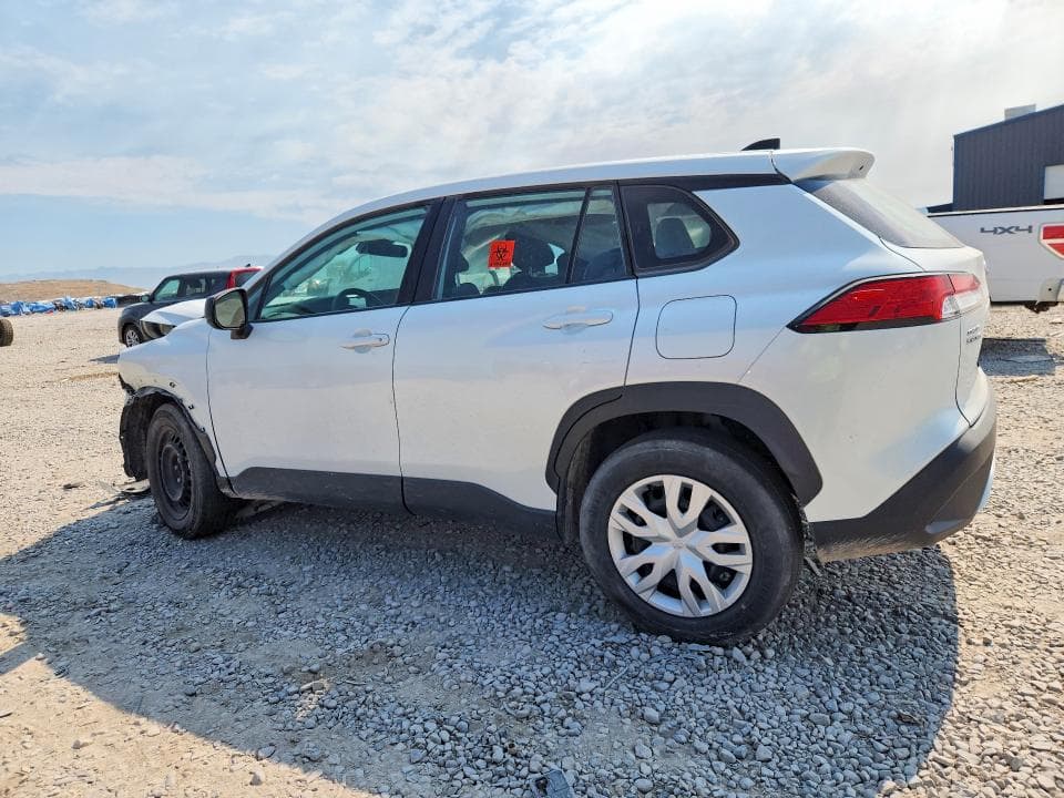2024 TOYOTA COROLLA CROSS L 2