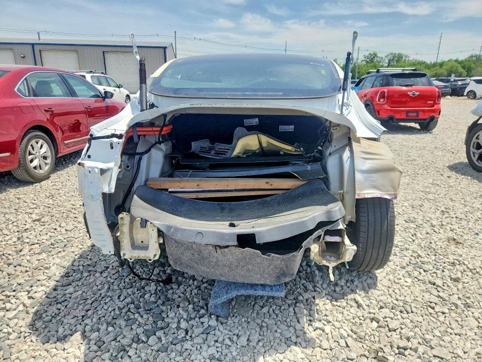 2023 TESLA MODEL 3 6