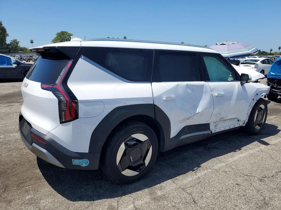 2025 KIA EV9 WIND 3