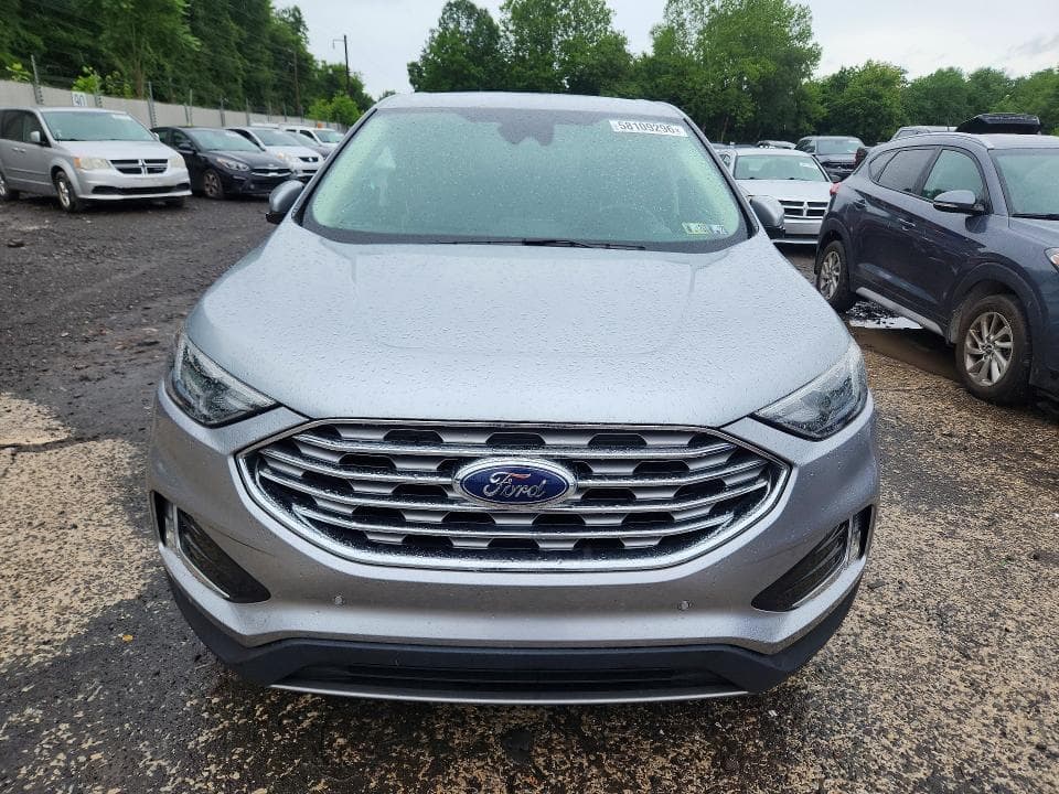 2022 FORD EDGE TITANIUM 5