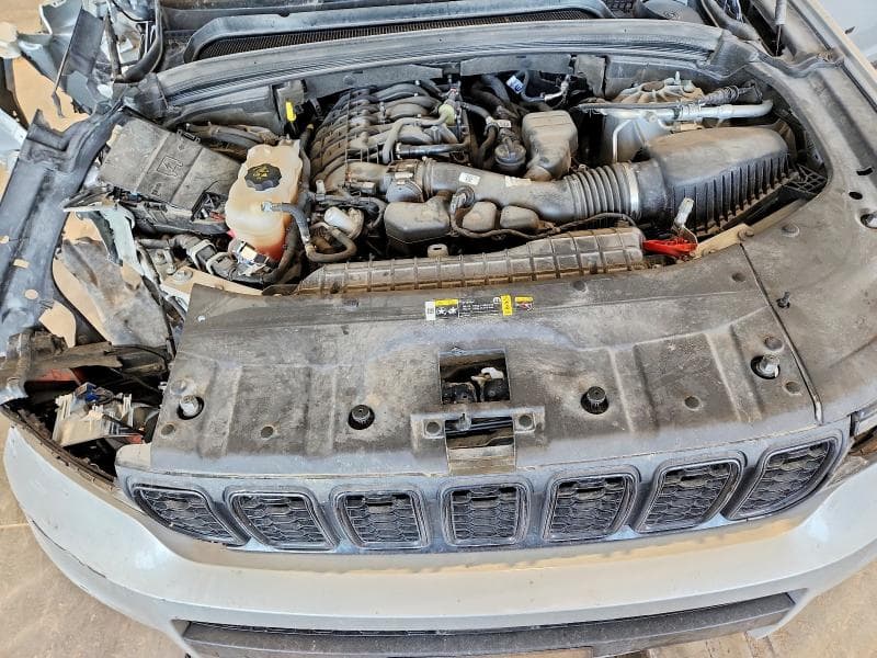 2022 JEEP GRAND CHEROKEE L LIMITED 11