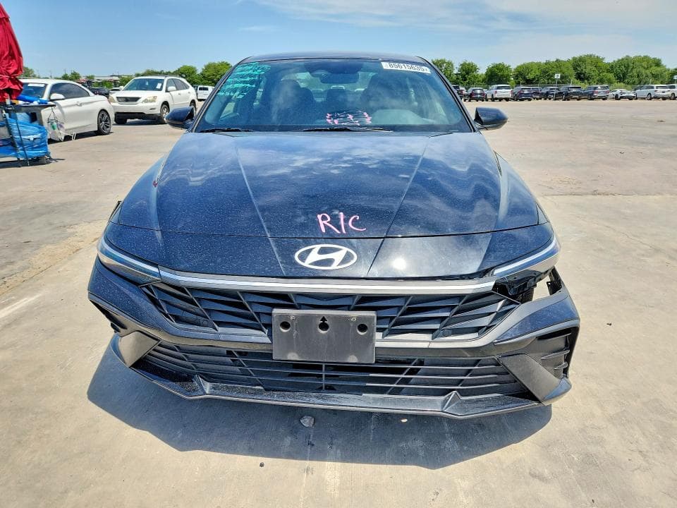2025 HYUNDAI ELANTRA SEL SPORT 5