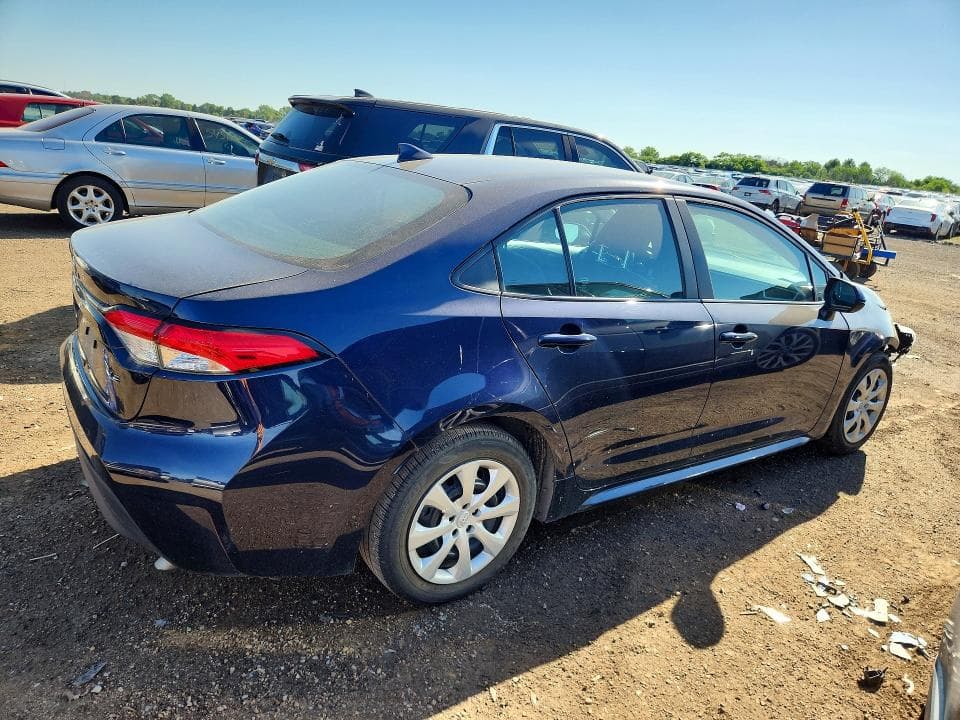 2023 TOYOTA COROLLA LE 3
