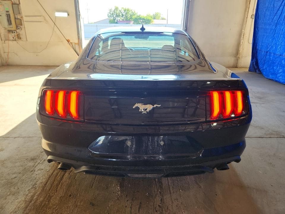 2021 FORD MUSTANG 6
