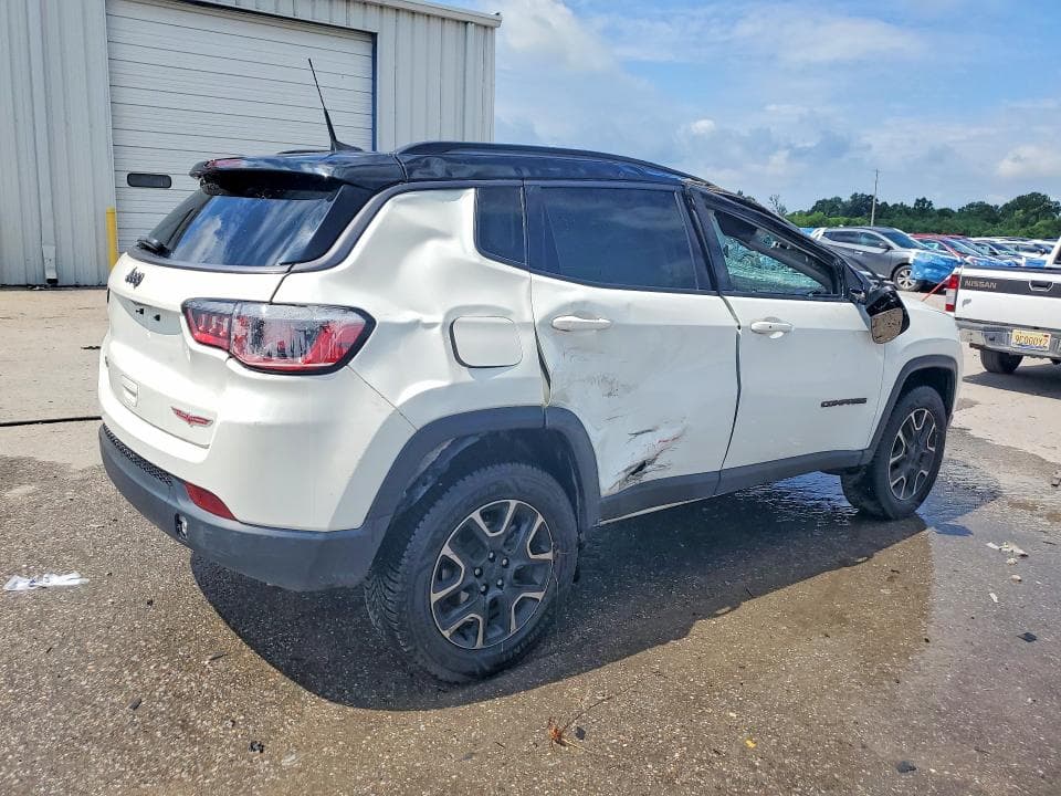 2020 JEEP COMPASS TRAILHAWK 3