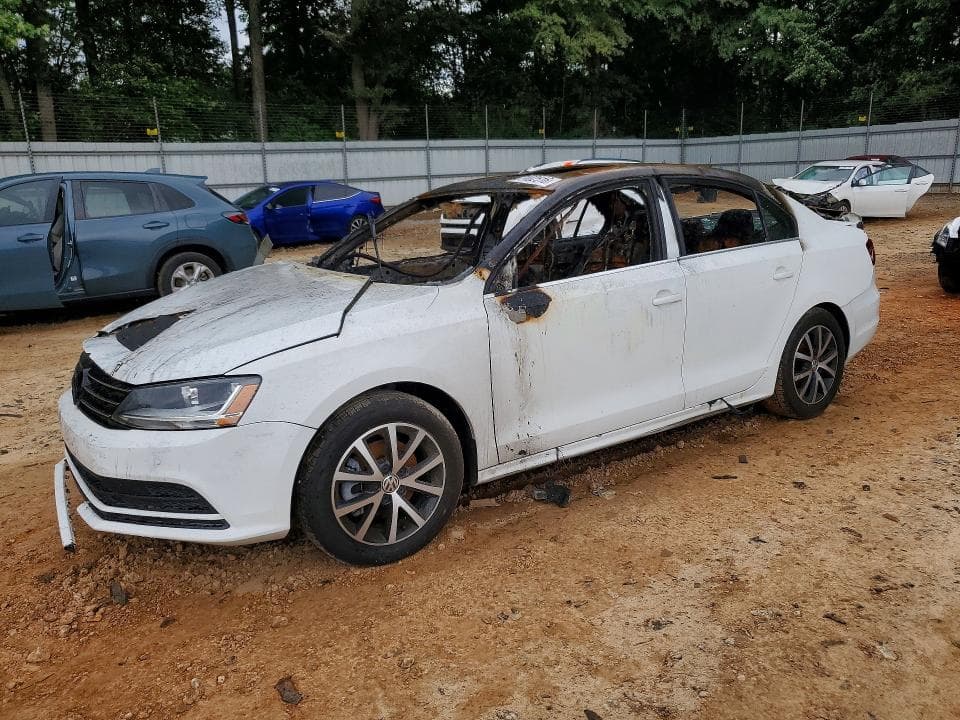 2017 VOLKSWAGEN JETTA SE