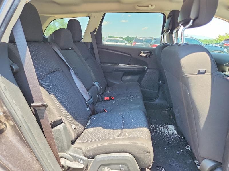 2018 DODGE JOURNEY SE 11