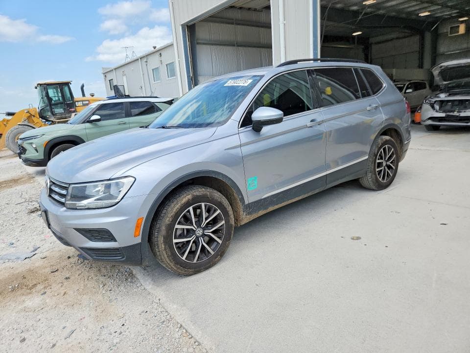 2021 VOLKSWAGEN TIGUAN SE