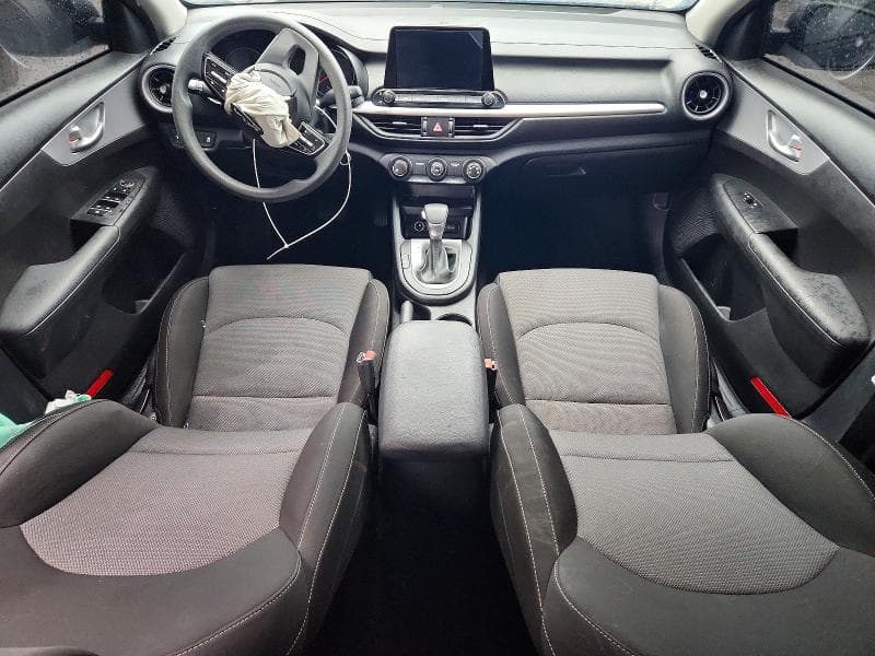 2023 KIA FORTE LX 8