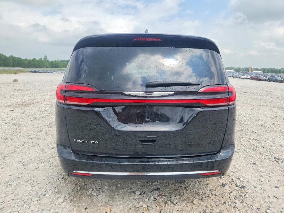 2025 CHRYSLER PACIFICA SELECT 6