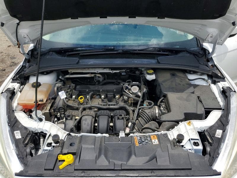 2018 FORD FOCUS SE 11