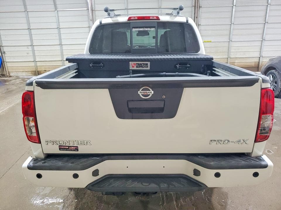 2021 NISSAN FRONTIER PRO-4X 6