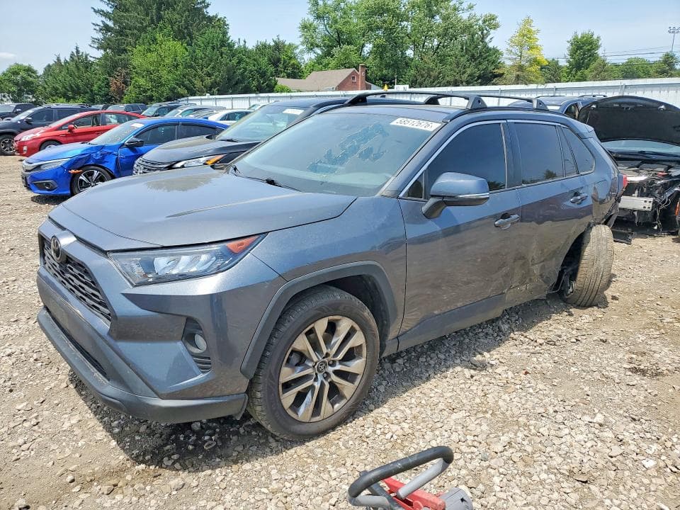 2021 TOYOTA RAV4 XLE PREMIUM - 1