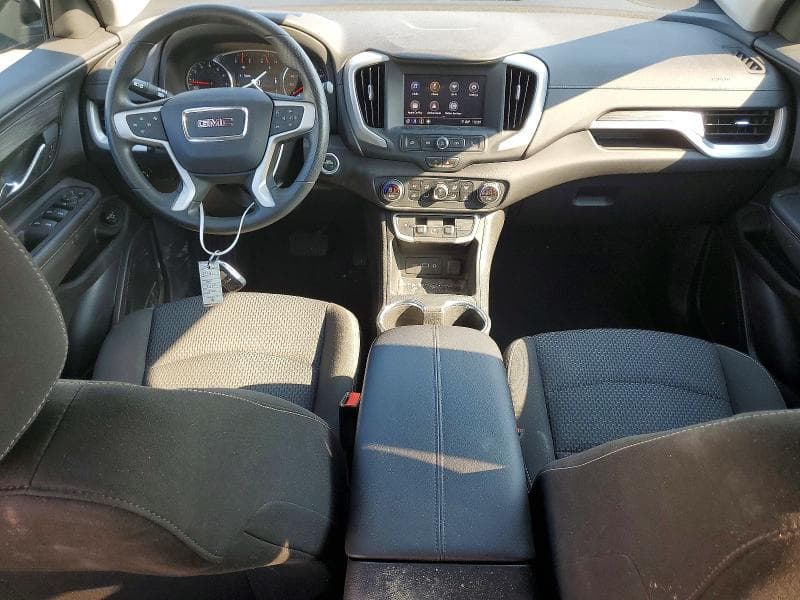 2024 GMC TERRAIN SLE 8